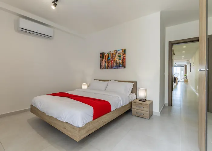 Sea-side Escape In - Sleeps 6 * سليمة