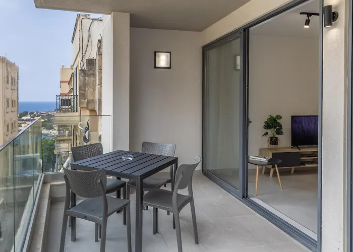 Sea-side Escape In - Sleeps 6 شقة *