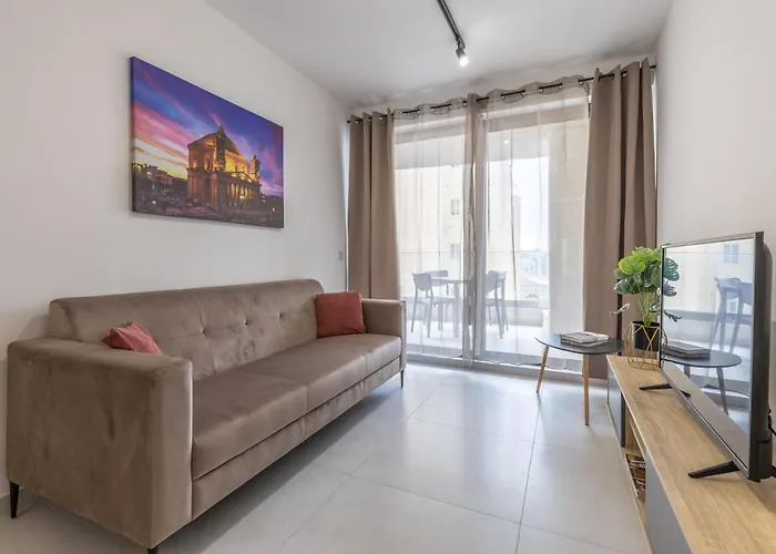 Sea-side Escape In - Sleeps 6 דירה סליאמה