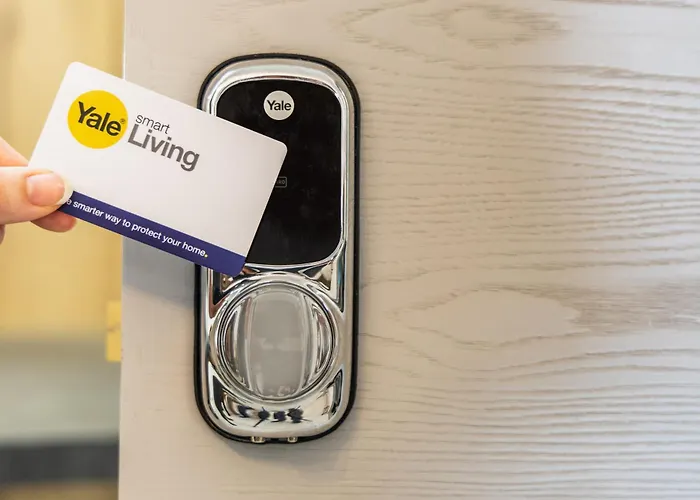 Sea-side Escape In - Sleeps 6 דירה סליאמה